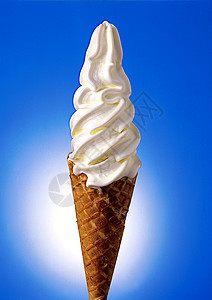香草口味冰淇淋油可可牛奶食物糖果产品小吃鞭打奶制品甜点服务图片