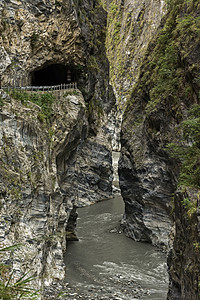 Taroko国家公园洞穴悬崖森林岩石风景戏剧性溪流景点公园地理图片