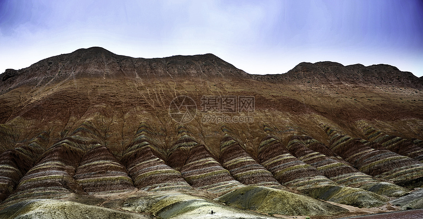 达克夏山丹霞岩石红色地质学公园地貌图片