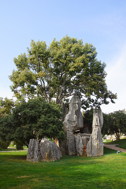 中国云南昆明史林石岩森林国家风景土地晴天旅行地质学柱子公园旅游吸引力图片