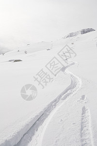 享受粉雪地区愿望极端运动移动逆境成就地形冰川天空图片