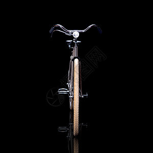 旧旧修旧的回式自行车白色座位古董城市黑色车轮反射运动框架踏板图片
