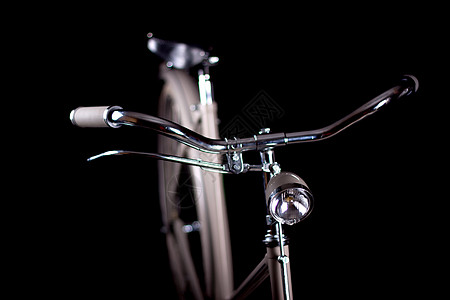 旧旧改装的回型自行车     细节杠杆乡愁车把合金运输金属城市运动古董黑色图片