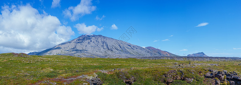 冰岛山丘陵编队晴天房子旅行形成田园天空旅游火山图片