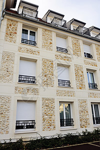 新大楼公寓石头住宅街道玻璃水泥天空窗户阳台市中心图片