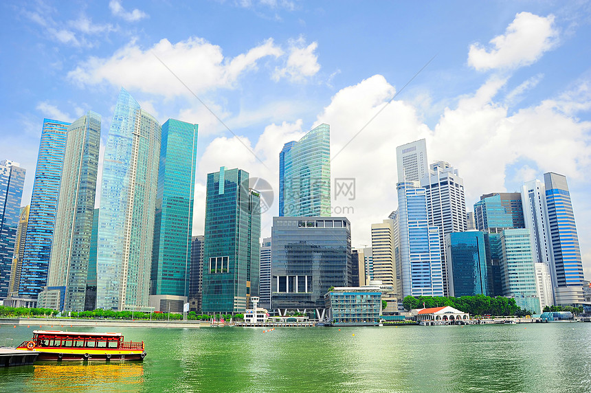 新加坡市中心蓝色天际基础设施港口全景日光商业市中心码头贸易图片