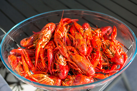 龙虾图片红煮龙虾在清玻璃碗中团体派对宏观海鲜动物食物故事眼睛熟食饮食背景