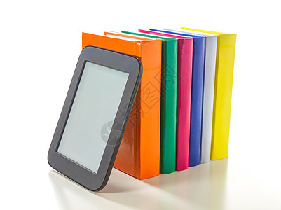 带硬封面书的电子图书阅读器教育阅读技术小说数字化药片书店图书馆文学教科书图片