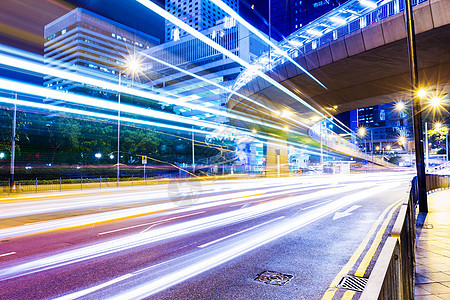 现代城市夜间商业运动线条交通建筑公共汽车旅行景观隧道蓝色图片