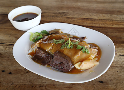 大米和烤鸭盘子文化肉汁美食蔬菜食物早餐烧烤午餐菜单图片