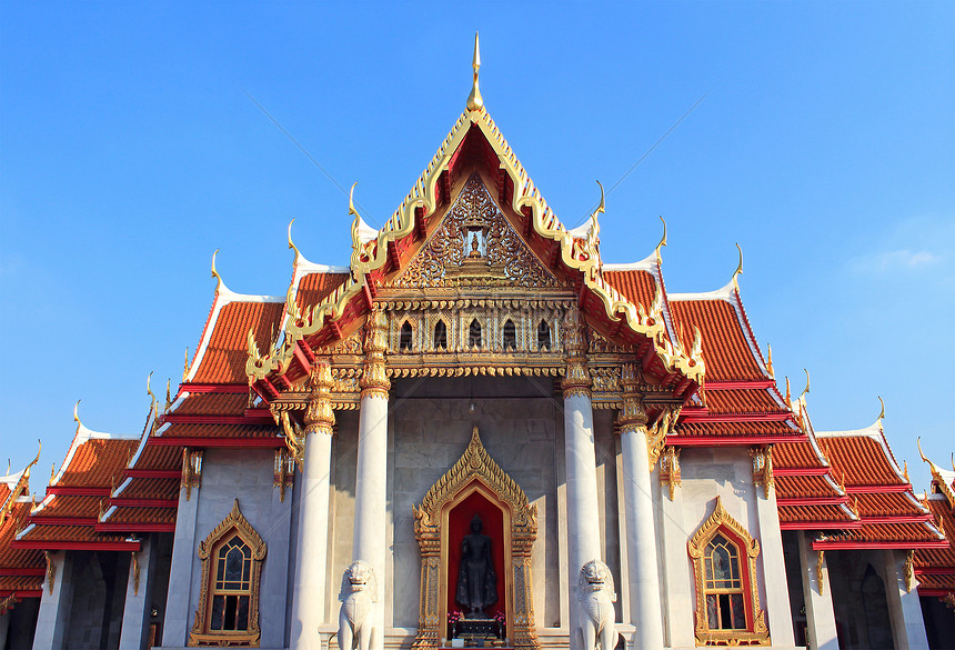 泰国大理石寺艺术山墙金子宗教雕塑旅游旅行石头场所寺庙图片