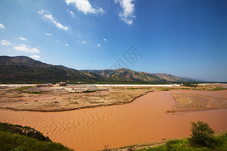 中国外衣风景旅行乡村河岸晴天天空农村山坡绿色蓝色爬坡图片