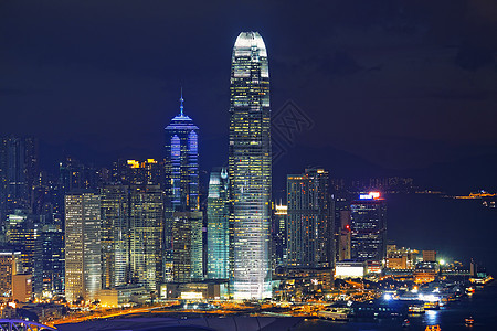 香港之夜地方金融办公地标夜景天际烟雾商业城市摩天大楼图片