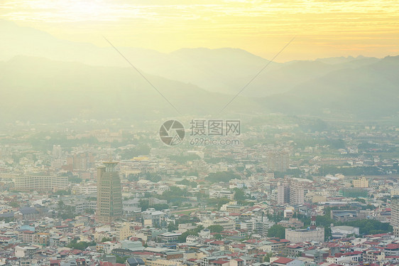 戏剧性日落埔里爬坡橙子风景晴天牧歌天空阳光场景旅行图片