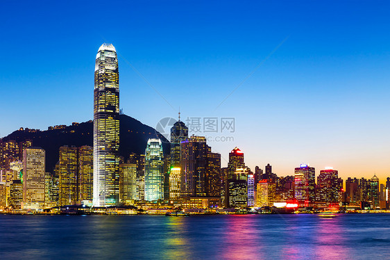 香港之夜海景建筑学港口景观天际摩天大楼建筑帆船风景城市图片