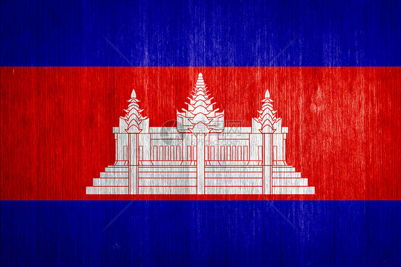 柬埔寨在木材背景上的旗帜图片