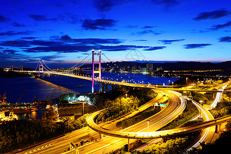 香港的停机桥街道城市海岸运输海洋地标建筑学青马商业天空图片