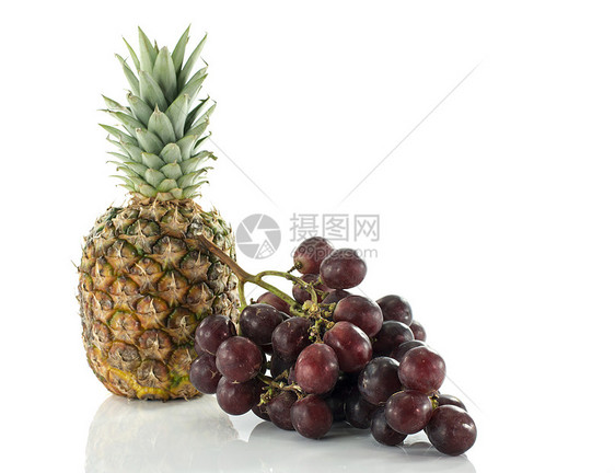菠萝和红葡萄图片