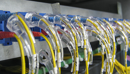 光纤通信设备光纤通讯设备基础设施防火墙路由器架子服务电缆交通宽带纤维绳索图片