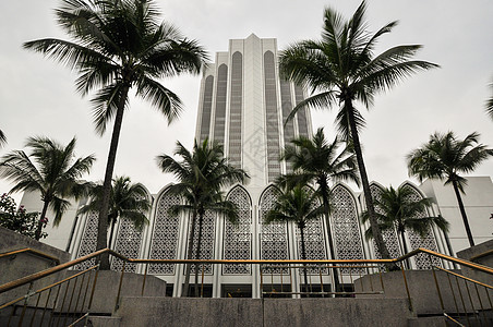 马来西亚首都吉隆坡的白白色建筑蓝色办公室吸引力摩天大楼旅行建筑物购物景观瓜拉商业图片