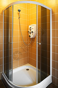 新的淋浴隔间浴室洗手间打扫倾斜跑步围兜液体洗涤软管卫生图片