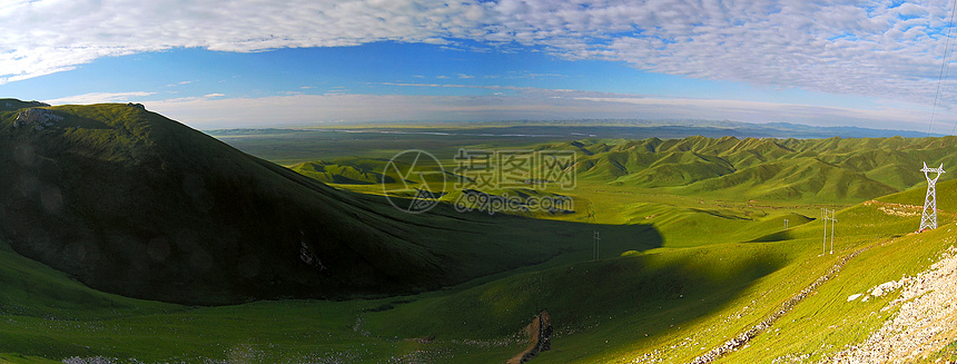 高高地山山脉畜牧业环境保护农业天空荒漠化草原旅行高原图片