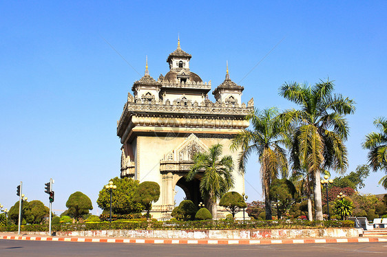 老挝首都万象的Patuxai纪念碑胜利建筑旅行城市地标历史旅游公园天空图片