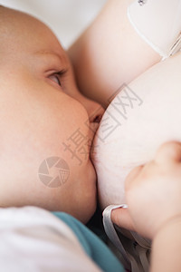 母乳喂养闭合童年女士食物家庭胸部后代营养母亲孩子保健图片