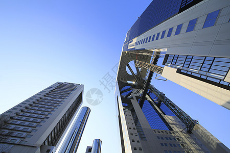 日本大阪的蓝天空和美田天楼高楼蓝天办公室旅游景点地标职场建筑摩天大楼建筑学图片