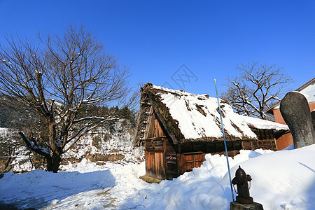 白川去村小屋合掌建筑学茅草遗产松树村庄历史住宅世界遗产运河图片