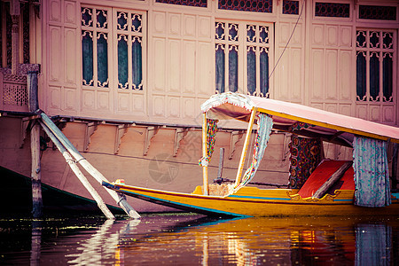 克什米尔达尔湖的Shikara船船屋社区船库风景住宅酒店旅行开发城市文化图片