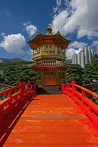 香港南里安花园的大桥和圣殿建筑宝塔石头公园摩天大楼寺庙建筑学池塘花园旅行图片
