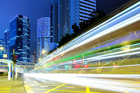 夜间在香港的交通运动商业金融蓝色办公室建筑旅行公司速度景观图片