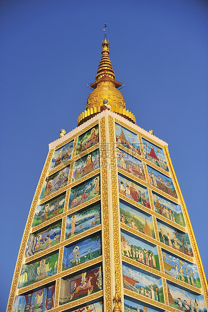 缅甸仰光Shwedagon塔的一部分图片