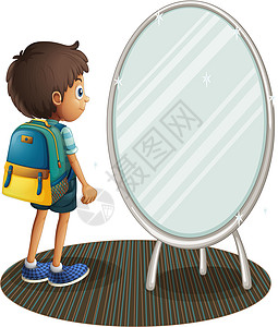 一个男孩面对镜子图片