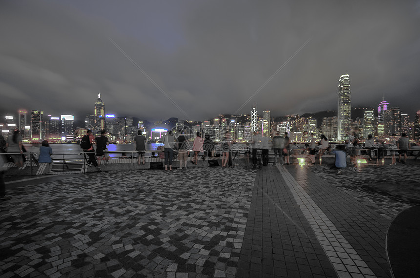 来自九龙的香港天线摩天大楼夜景办公大楼城市全景顶峰地标场景市中心阴霾图片