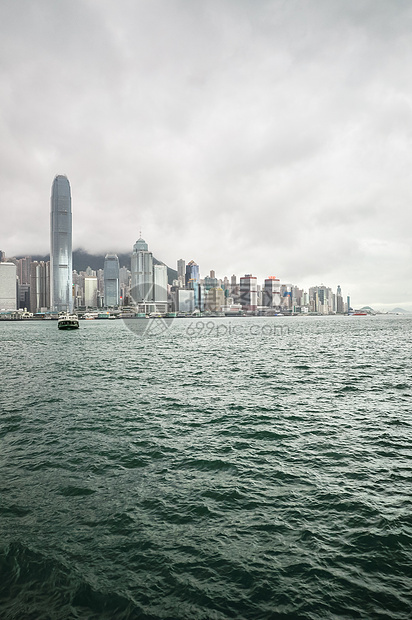 来自九龙的香港天线阴霾夜景景观办公大楼地标港口旅行目的地地方全景图片