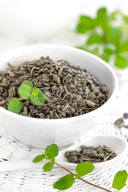 含薄荷茶的茶饮料产品草本植物植物芳香兴奋剂刺激药品香气枝条图片