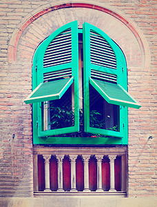 意大利语窗口石工石头风格玻璃装饰绿色房子建筑学框架盒子图片