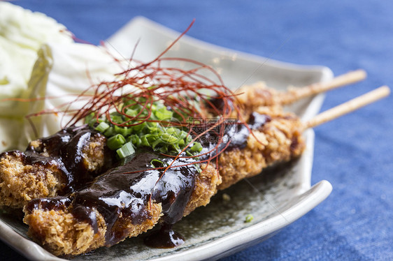 鸡炸薯条美食小吃午餐食物铁板宏观餐厅沙拉叶子油炸图片