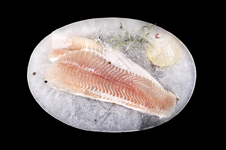 冰冻的鱼片美食背景健康奢华活力食物烹饪胡椒子海鲜黑色图片
