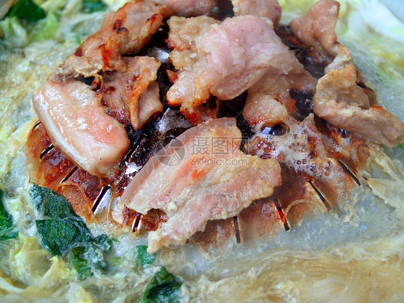 泰式泰国菜食菜单奢华宴会桌子餐厅饮食蔬菜猪肉面条自助餐美食图片
