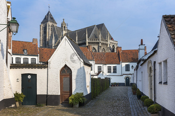 和圣母教堂附近宗教信仰纪念碑城市教会图片