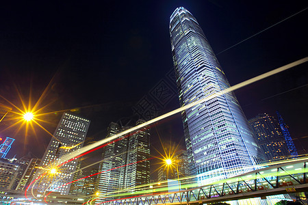 夜间在香港的交通建筑学天空蓝色市中心运动建筑运输金融城市踪迹图片