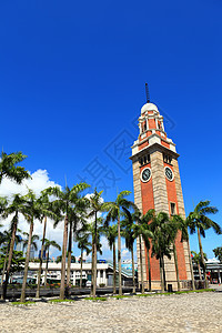 香港的时钟塔天空文化时间古董历史圆圈建筑学蓝色棕榈纪念碑图片