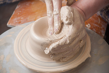 陶匠的手血管模具工艺工匠手工业手工水壶花瓶手指杯子图片