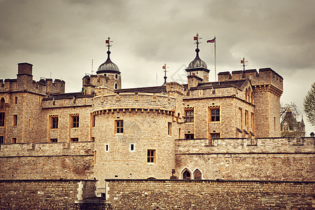 英国伦敦塔 皇宫和堡垒的历史性皇家宫殿城市议会旅行景点城堡建筑建筑学纪念碑王国旅游图片