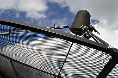 卫星信号波接收器Dish用于电视卫星接待电波雷达海浪科学广播电讯互联网电缆图片