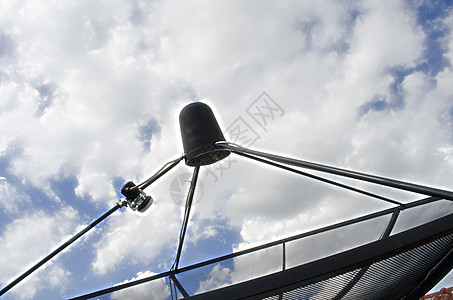 卫星信号波接收器Dish用于电视信号天空蓝色接待播送望远镜天文学车站雷达天文图片