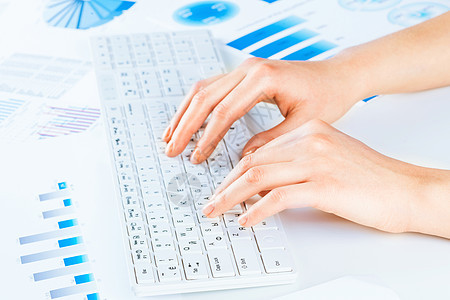 妇女指纹女性硬件技术秘书电子产品电脑键盘办公室手指商务图片